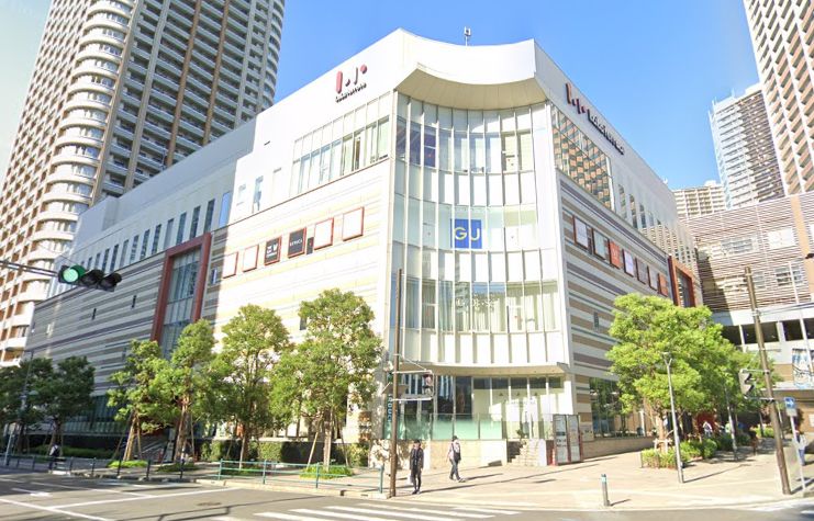 ショッピングセンター　ららテラス武蔵小杉（ショッピングセンター）まで928m