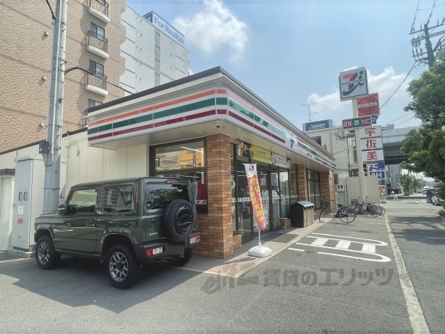 コンビニ　セブンイレブン東大阪長田西４丁（コンビニ）まで400m