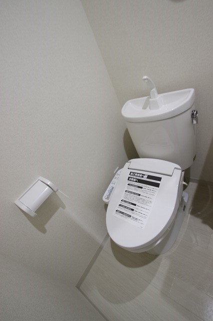 トイレ　別号室の写真です