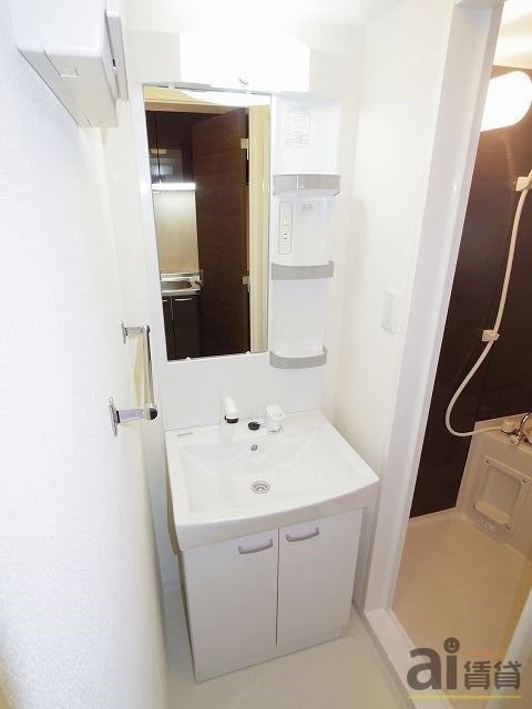 洗面設備　※同仕様写真です