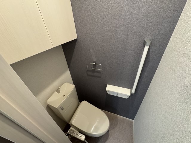 トイレ　シャワー付き暖房便座