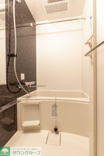 バス・シャワールーム　※写真は同タイプ住戸です。