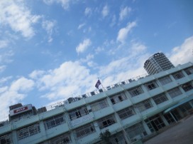 小学校　板橋区立板橋第二小学校（小学校）まで355m