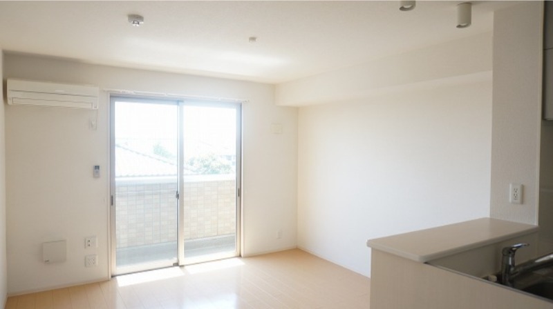 居室・リビング　図面と現状に相違がある場合には現状を優先