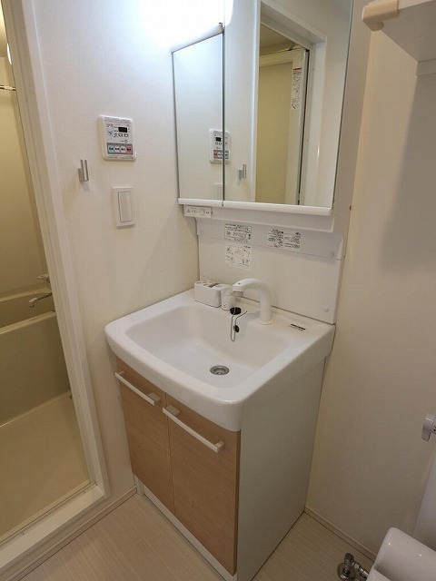 洗面設備　独立洗面台