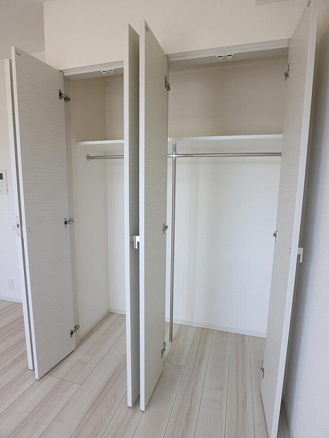 収納　クローゼット