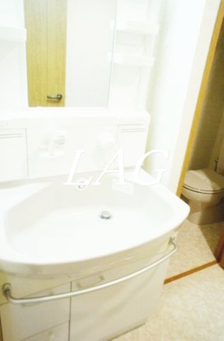 洗面設備　独立洗面台です。