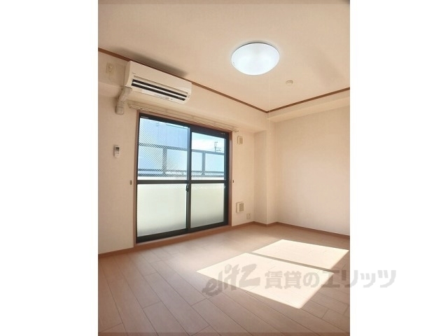 居室・リビング　洋室