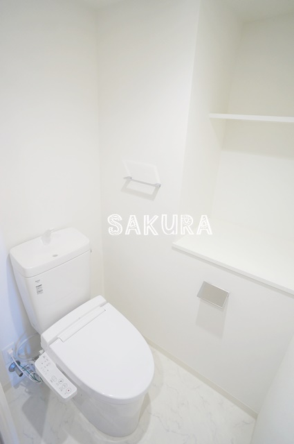 トイレ　嬉しい温水洗浄便座♪