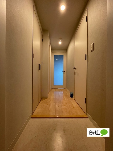 玄関　参考写真