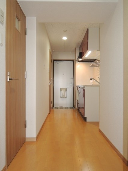 玄関　別号室の参考写真になります。