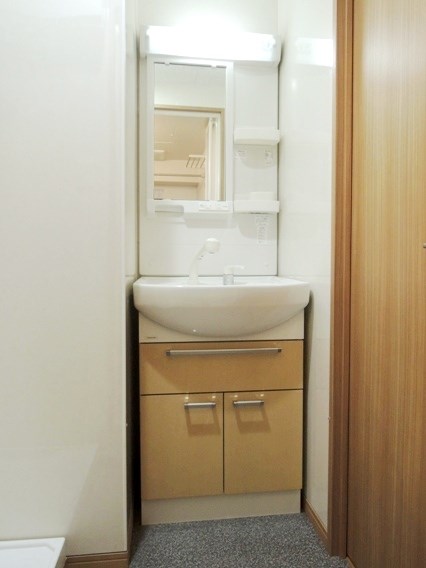 洗面設備　別号室の参考写真になります。