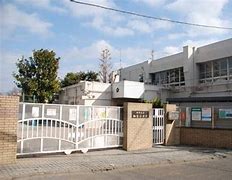 小学校　板橋区立加賀小学校（小学校）まで348m