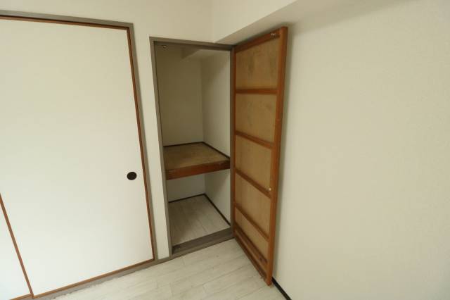 収納　洋室の収納です♪