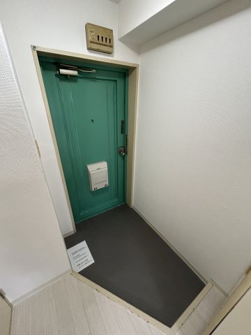 玄関　シンプルで使いやすい玄関です