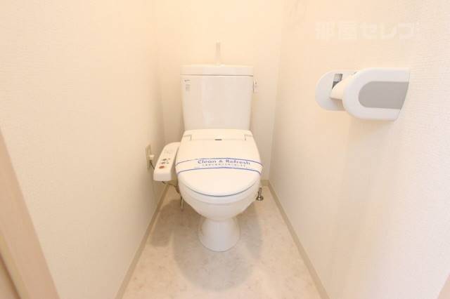 トイレ　ウォシュレットつきのトイレです