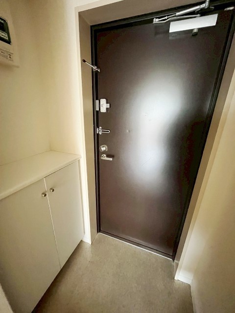 玄関　別部屋同仕様