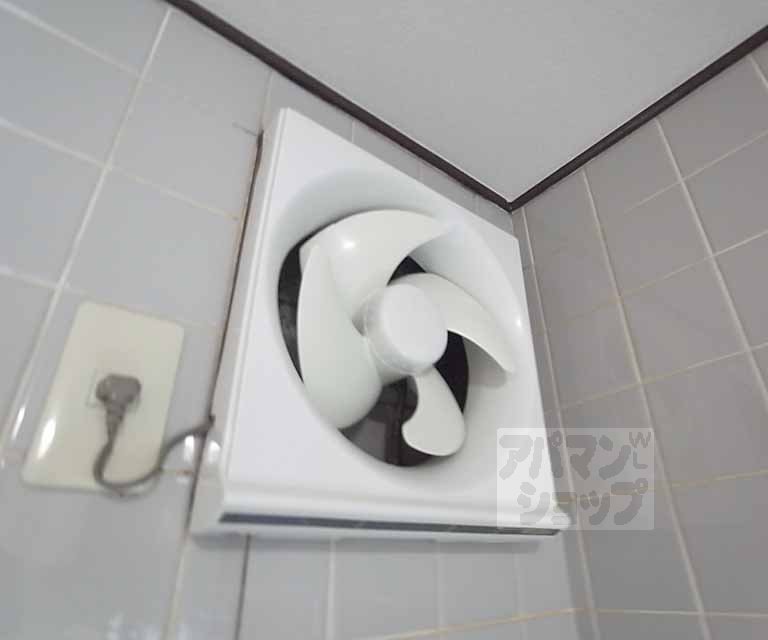 その他設備　換気扇