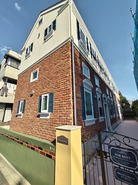 建物外観　お洒落で可愛い外観です♪