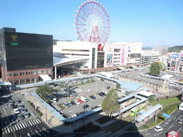 ショッピングセンター　アミュプラザ鹿児島（ショッピングセンター）まで800m