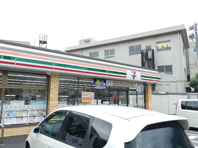 コンビニ　セブンイレブン門司大里戸ノ上１丁目店（コンビニ）まで258m