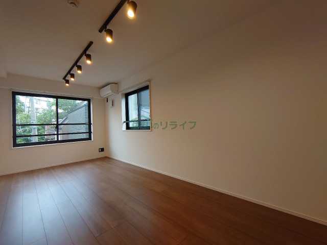 居室・リビング　北新宿レーベル
