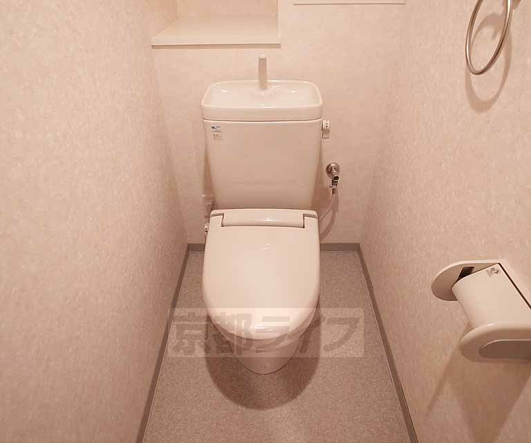 トイレ　ウォームレットトイレです。