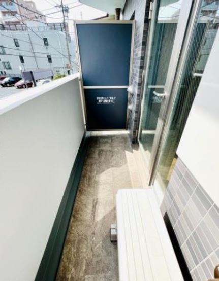 バルコニー　★洗濯物を十分に干せるバルコニー★