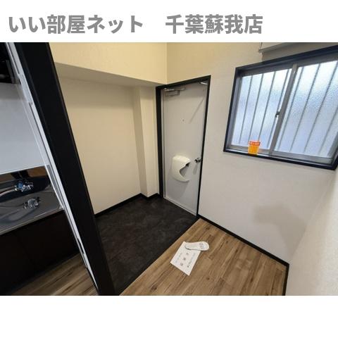 玄関　収納もある玄関です