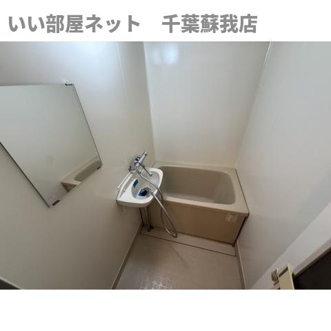 バス・シャワールーム　使いやすい居間です
