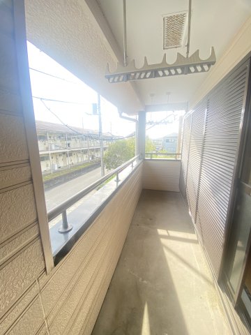 バルコニー　南向きです