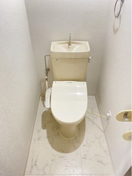 トイレ　くじらのゼロ賃貸は＼仲介手数料0円×初期費用最安×全国対応／
