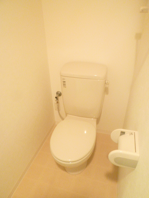 トイレ　写真はイメージです。 色仕様は現況優先になります