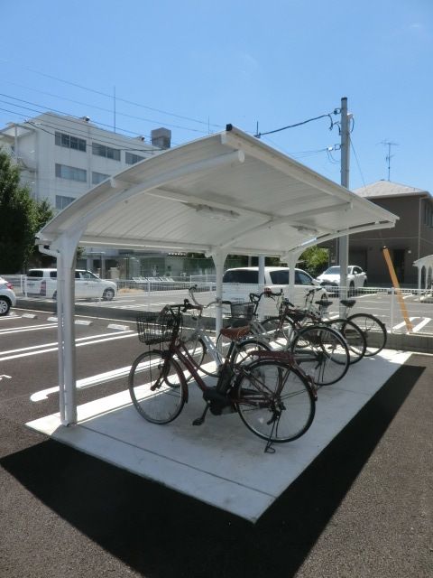 その他　敷地内駐輪場です