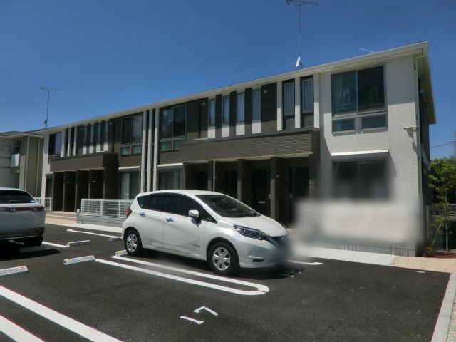 建物外観　別角度からの外観です