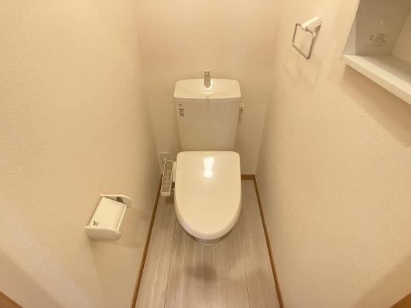 トイレ　ウォシュレット！