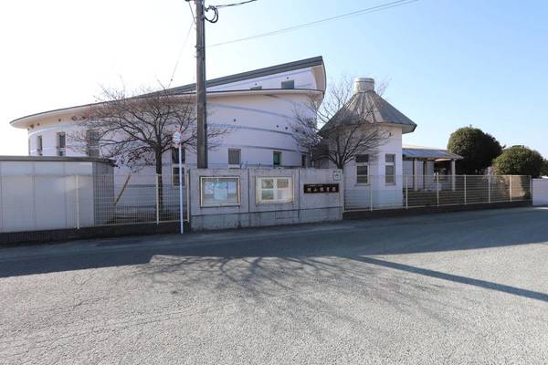 幼稚園・保育園　岡山保育園（幼稚園・保育園）まで163m