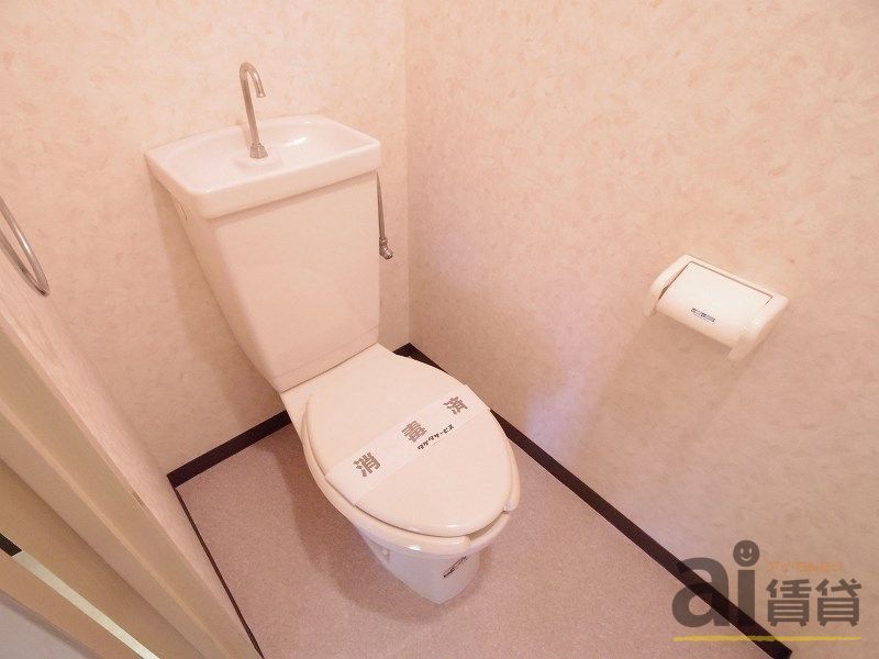トイレ　※同仕様写真です