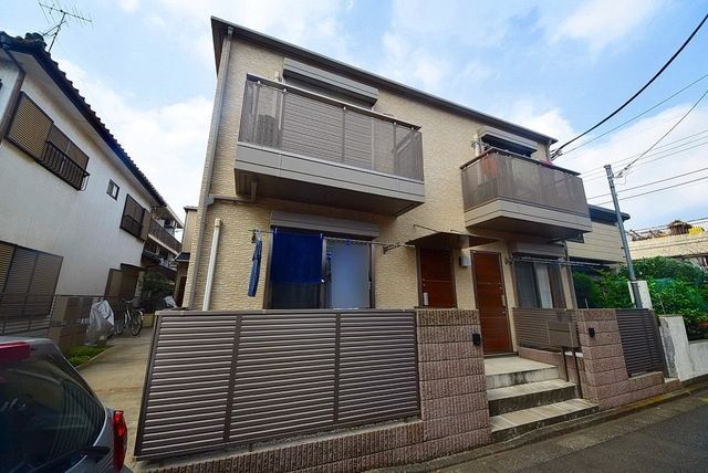 建物外観　★閑静な住宅街で住環境も良好です★