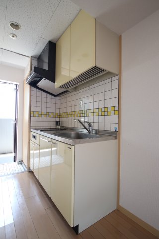 キッチン　キッチンでお料理をお楽しみください