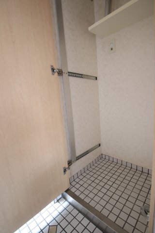 洗面設備　使いやすい洗面所です