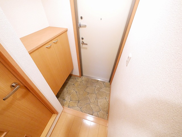 玄関　ゆったりとした玄関です