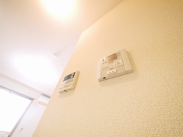 セキュリティ　モニター付き