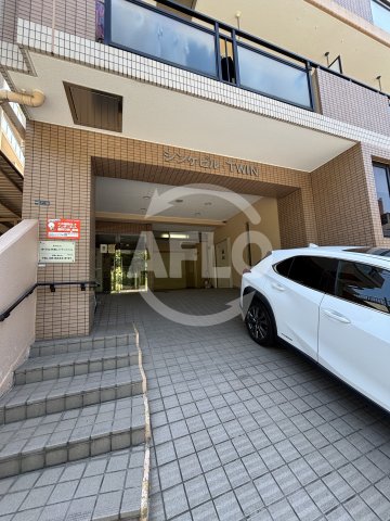 エントランス　シンケビルTWIN　エントランス