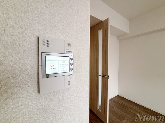 セキュリティ　モニター付きインターホンです