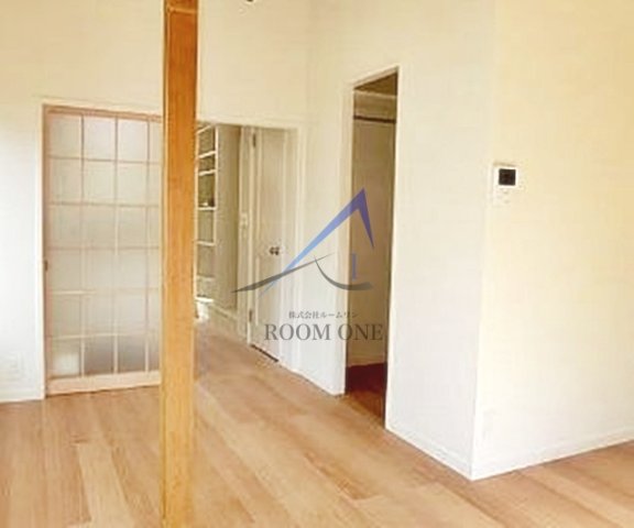 居室・リビング　洋室のお部屋です。