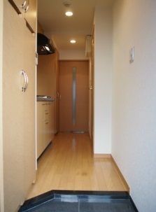 玄関　別部屋参考画像