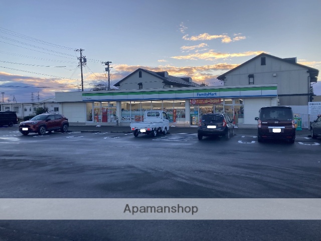 コンビニ　ファミリーマート本巣上真桑店（コンビニ）まで1153m