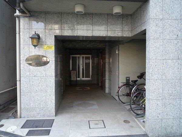 エントランス　?