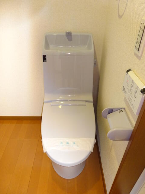 トイレ　温水洗浄便座 同建物別部屋参考